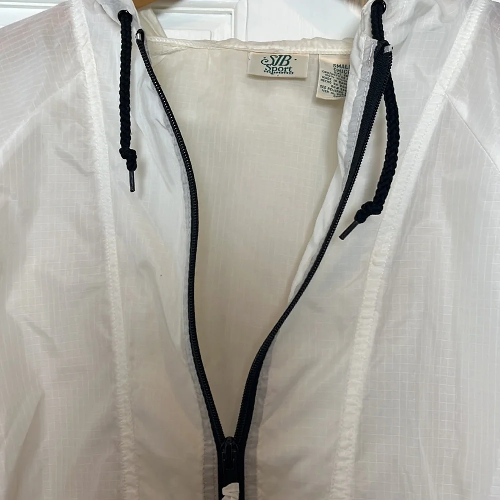 Drawstring Windbreaker - Picture 4 of 4